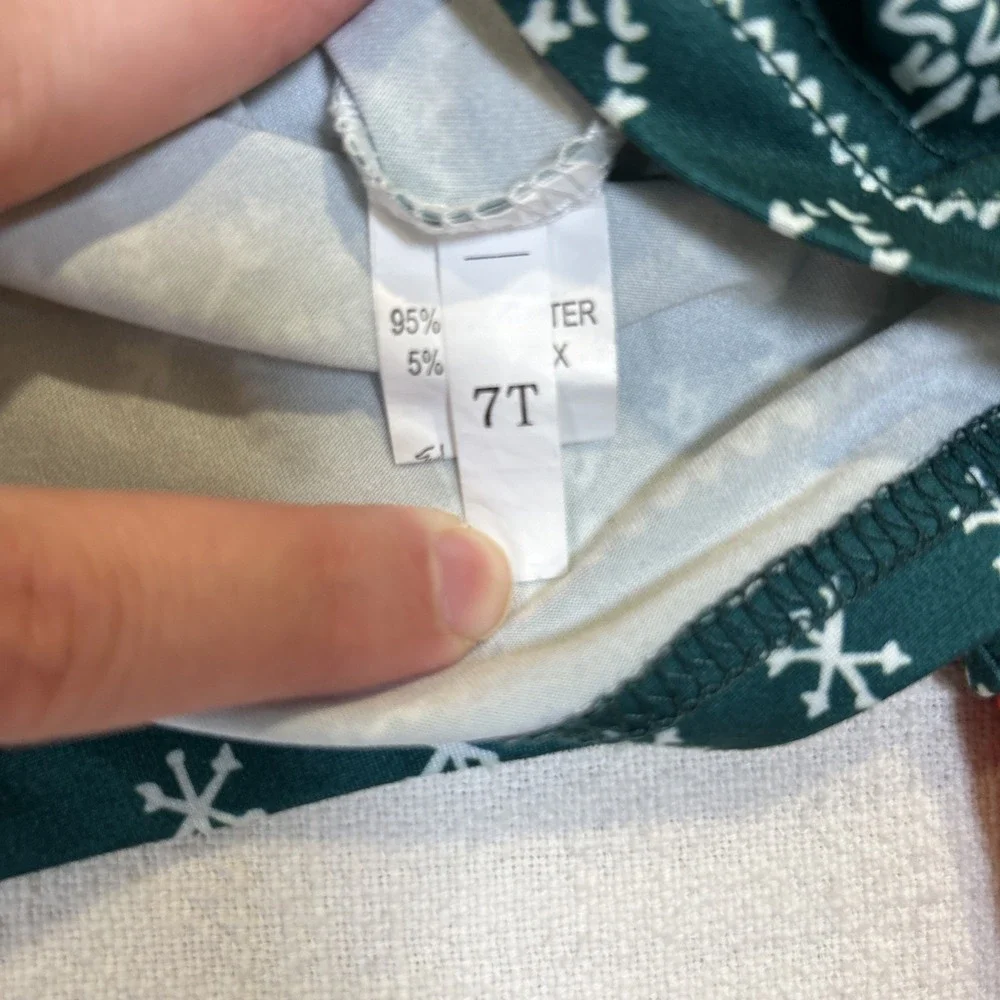 Kids Christmas Pajama Set Green Red Christmas Tree Holiday Snowflake 7T